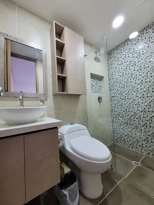 Cali Piso 6-04 Sector Sur Valle Del Lili Apartamento Confortable Lejlighed